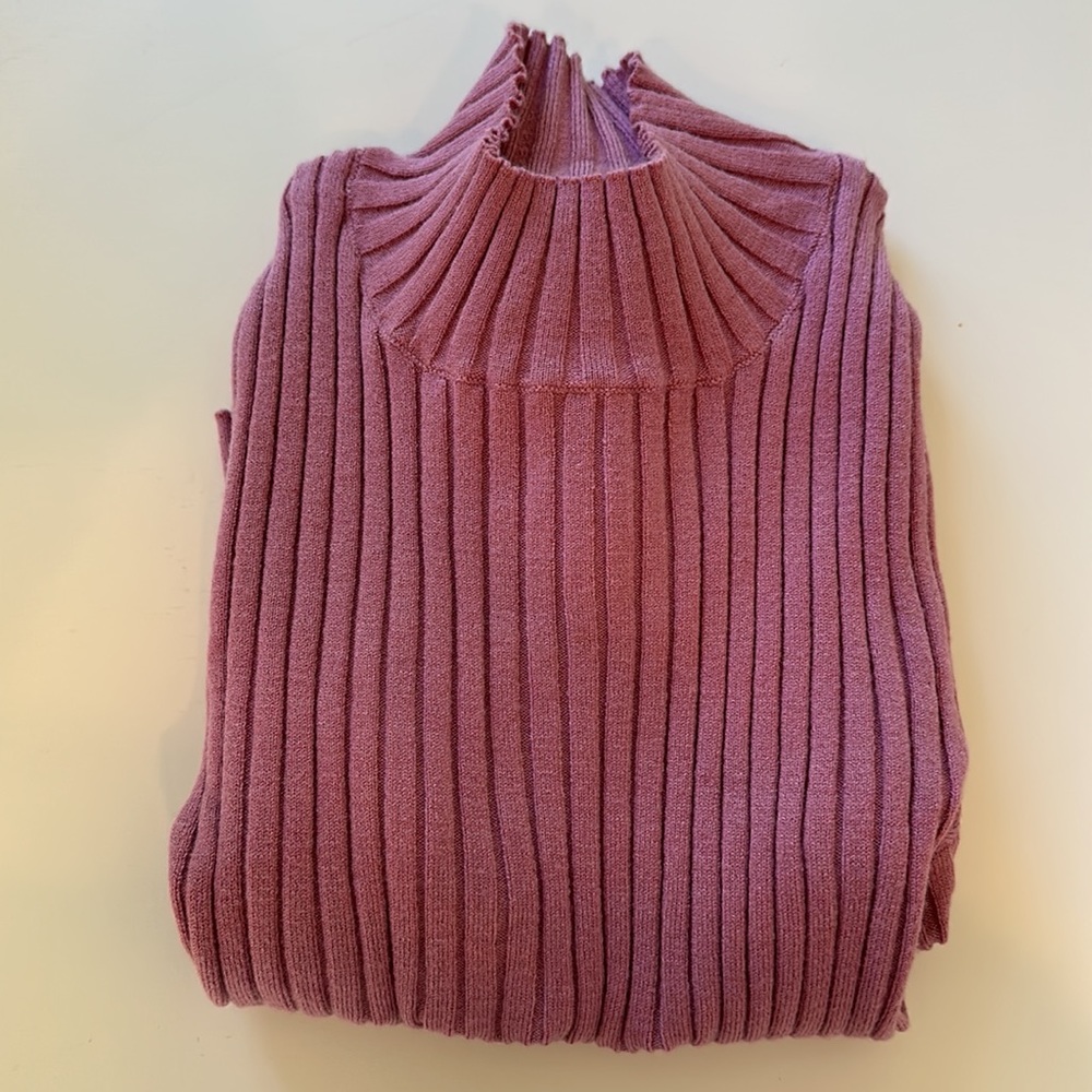 Kendall & Kylie Pink XS Mock Turtleneck Cropped Sweater Ribbed Knit